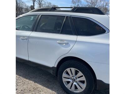 2015 Subaru Outback 2.5i Premium   - Photo 9 - Columbus, OH 43223