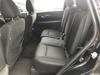2018 Nissan Rogue S   - Photo 10 - Galloway, OH 43119