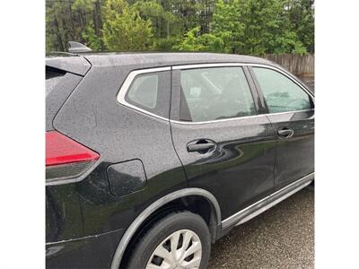 2018 Nissan Rogue S   - Photo 6 - Columbus, OH 43223
