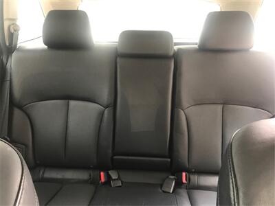 2011 Subaru Outback 2.5i Limited   - Photo 12 - Galloway, OH 43119