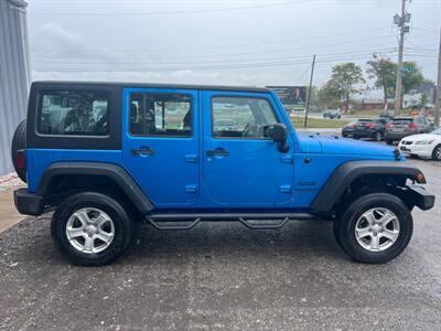 2015 Jeep Wrangler Unlimited Sport S   - Photo 8 - Galloway, OH 43119