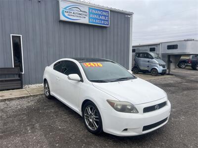 2005 Scion tC   - Photo 2 - Galloway, OH 43119