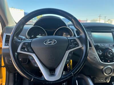 2015 Hyundai VELOSTER   - Photo 10 - Bloomington, CA 92316