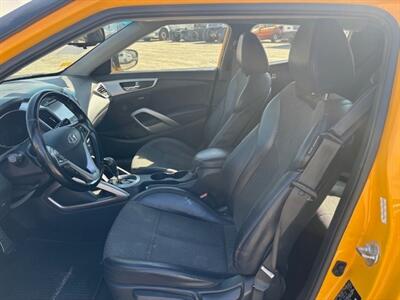 2015 Hyundai VELOSTER   - Photo 6 - Bloomington, CA 92316