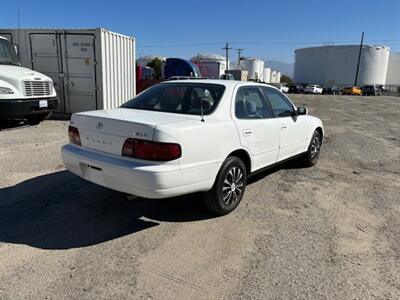 1996 Toyota Camry LE V6   - Photo 3 - Bloomington, CA 92316