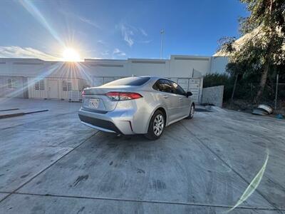 2020 Toyota Corolla LE   - Photo 3 - Bloomington, CA 92316