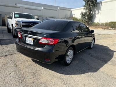 2013 Toyota Corolla LE   - Photo 3 - Bloomington, CA 92316