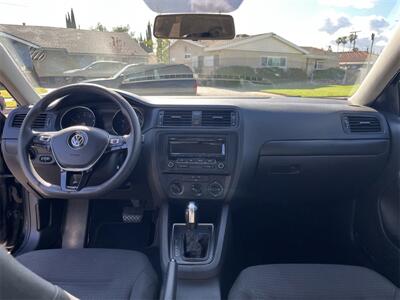 2015 Volkswagen Jetta S   - Photo 13 - Northridge, CA 91324