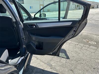 2015 Subaru Legacy 2.5i Premium   - Photo 16 - Northridge, CA 91324
