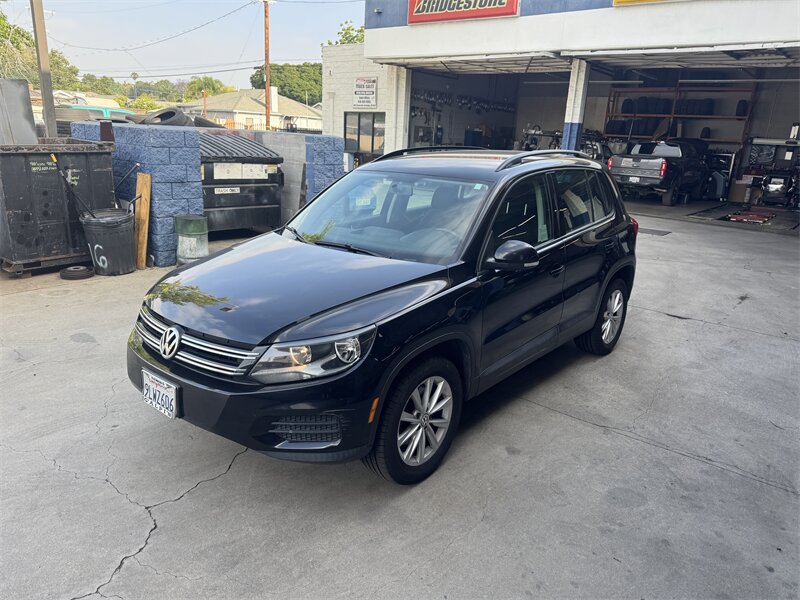 2017 Volkswagen Tiguan 2.0T Limited S - Photo 1 - Northridge, CA 91324