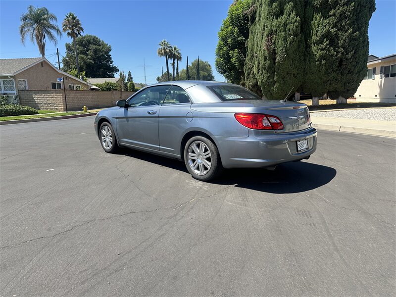 2008 Chrysler Sebring Limited photo 4