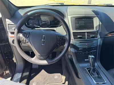 2015 Lincoln MKT Town Car Livery Fleet   - Photo 9 - Northridge, CA 91324