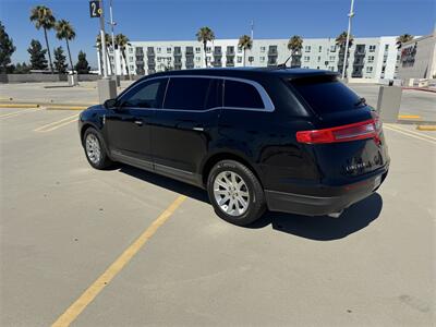 2015 Lincoln MKT Town Car Livery Fleet   - Photo 3 - Northridge, CA 91324