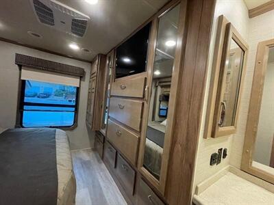 2020 Jayco Seneca 37 TS 37TS   - Photo 42 - Northridge, CA 91324