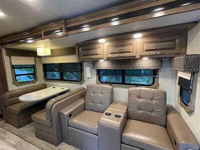 2020 Jayco Seneca 37 TS 37TS   - Photo 33 - Northridge, CA 91324