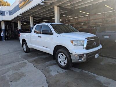 2012 Toyota Tundra Grade  4 door - Photo 1 - Northridge, CA 91324