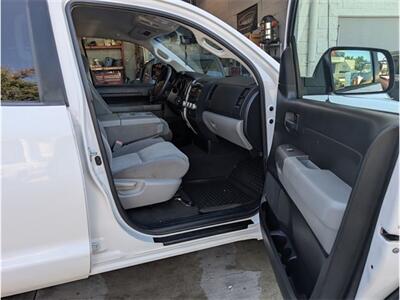 2012 Toyota Tundra Grade  4 door - Photo 12 - Northridge, CA 91324
