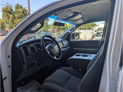2012 Toyota Tundra Grade  4 door - Photo 10 - Northridge, CA 91324