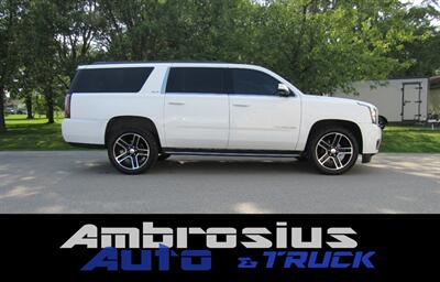 2015 GMC Yukon XL SLE   - Photo 2 - Appleton, WI 54915