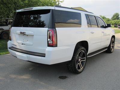 2015 GMC Yukon XL SLE   - Photo 3 - Appleton, WI 54915
