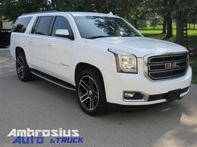 2015 GMC Yukon XL SLE   - Photo 1 - Appleton, WI 54915