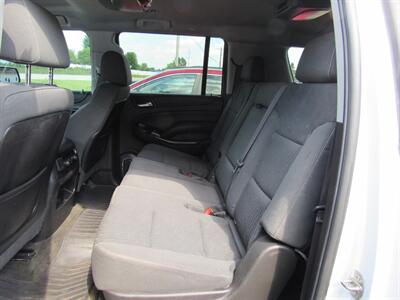 2015 GMC Yukon XL SLE   - Photo 16 - Appleton, WI 54915