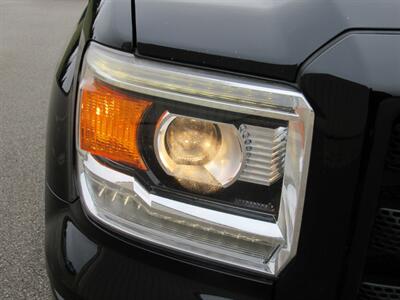 2015 GMC Sierra 1500 SLT   - Photo 10 - Appleton, WI 54915