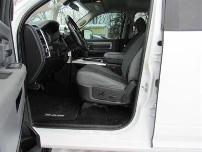 2018 RAM 2500 SLT - Photo 16 - Appleton, WI 54915