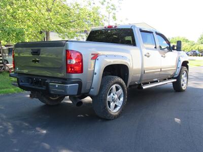 2013 Chevrolet Silverado 2500 LTZ   - Photo 6 - Appleton, WI 54915