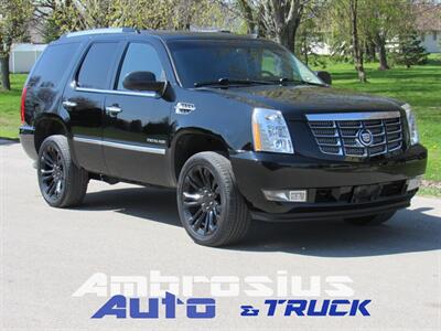 2010 Cadillac Escalade Premium   - Photo 1 - Appleton, WI 54915