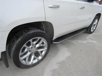 2016 GMC Yukon SLT   - Photo 11 - Appleton, WI 54915