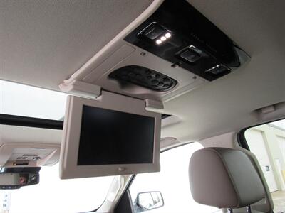 2016 GMC Yukon SLT   - Photo 17 - Appleton, WI 54915