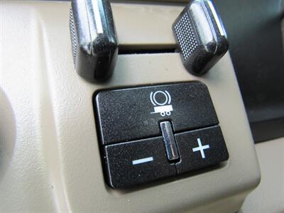 2016 GMC Yukon SLT   - Photo 20 - Appleton, WI 54915