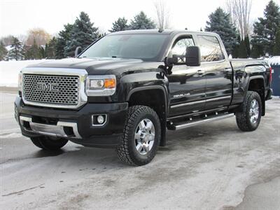 2015 GMC Sierra 2500 Denali   - Photo 3 - Appleton, WI 54915