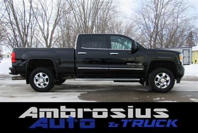 2015 GMC Sierra 2500 Denali   - Photo 2 - Appleton, WI 54915