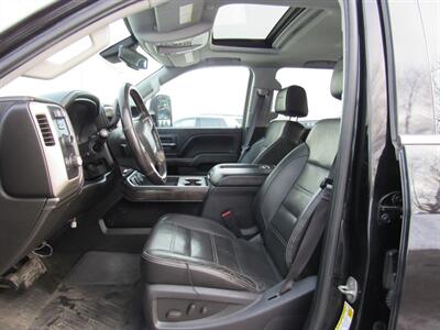 2015 GMC Sierra 2500 Denali   - Photo 14 - Appleton, WI 54915