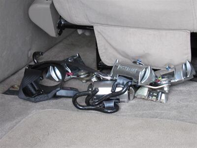 2004 Chevrolet Express 2500   - Photo 16 - Appleton, WI 54915