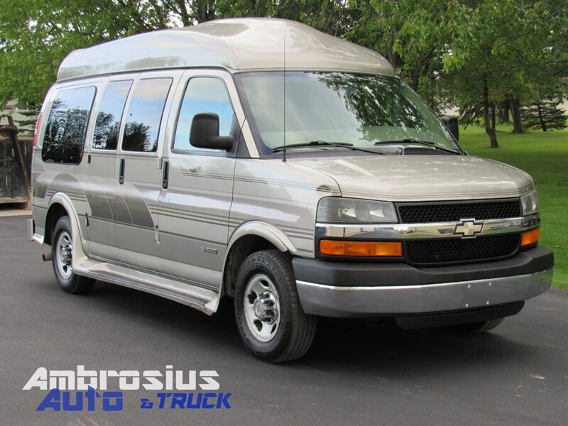2004 Chevrolet Express 2500  
