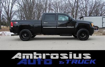 2012 GMC Sierra 2500 Denali   - Photo 2 - Appleton, WI 54915