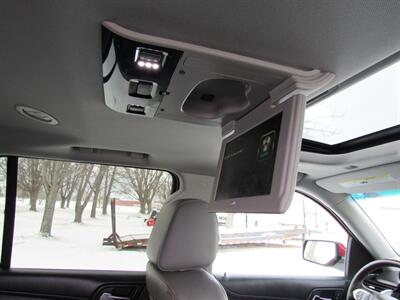 2015 Chevrolet Tahoe LT   - Photo 13 - Appleton, WI 54915