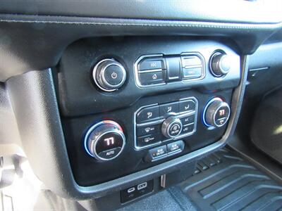 2021 Chevrolet Tahoe Special Service   - Photo 17 - Appleton, WI 54915