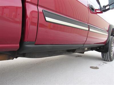 2006 Chevrolet Silverado 2500 LT1 LT1 4dr Crew Cab   - Photo 9 - Appleton, WI 54915