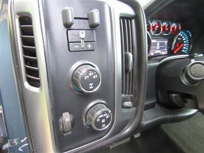 2015 Chevrolet Silverado 2500 LT   - Photo 15 - Appleton, WI 54915