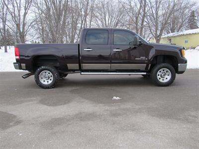 2008 GMC Sierra 2500 SLE2   - Photo 3 - Appleton, WI 54915