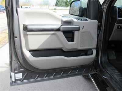 2015 Ford F-150 XLT   - Photo 13 - Appleton, WI 54915