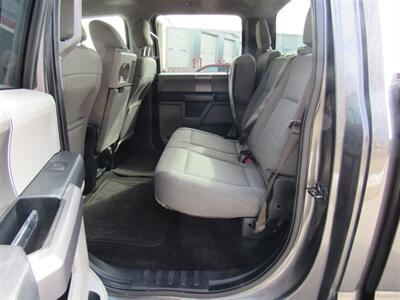 2015 Ford F-150 XLT   - Photo 18 - Appleton, WI 54915