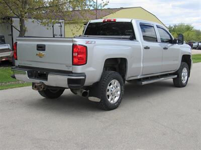 2015 Chevrolet Silverado 2500 LT   - Photo 7 - Appleton, WI 54915
