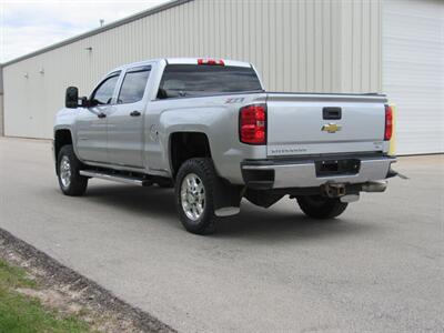 2015 Chevrolet Silverado 2500 LT   - Photo 8 - Appleton, WI 54915