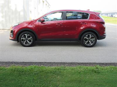 2021 Kia Sportage LX   - Photo 6 - Appleton, WI 54915