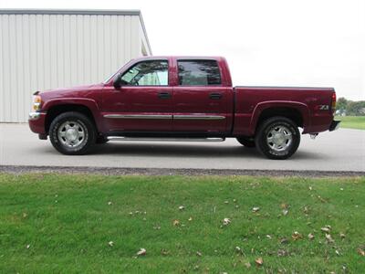 2006 GMC Sierra 1500 SLE1 SLE1 4dr Crew Cab   - Photo 4 - Appleton, WI 54915